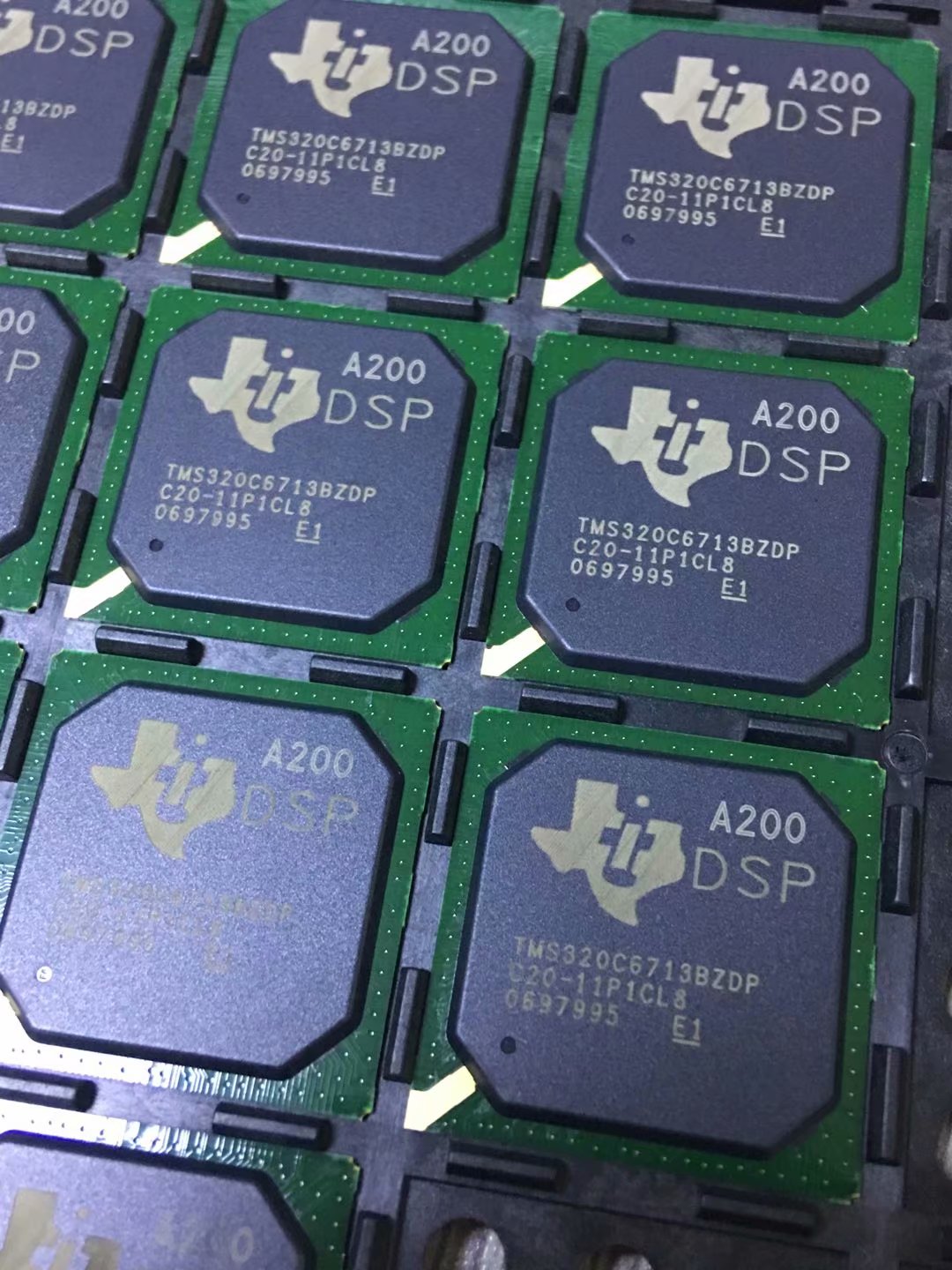 5ec4dd93f1b2c.jpg psb.jpg